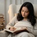 Gadis Cantik Melakukan Affirmation Journaling