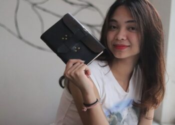 Black Leather Notebook Woman Custom Notebook Personalized Journal Standard Order